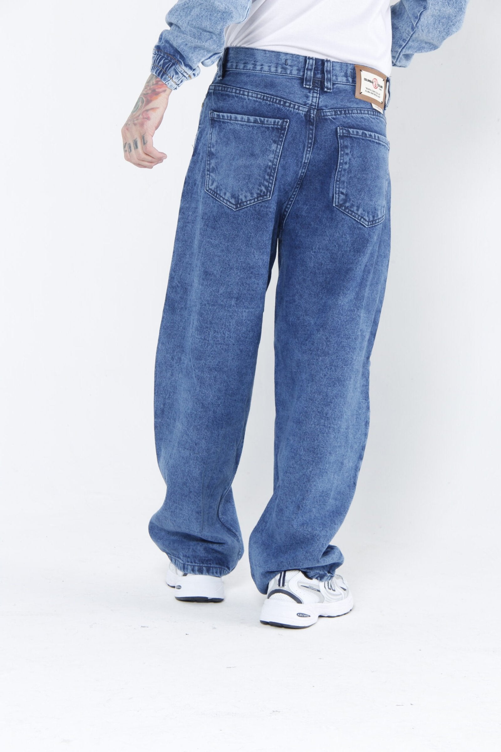 Jeans Baggy Fit Azul Medio - (Side Adjusters)  Lavado Acid Wash