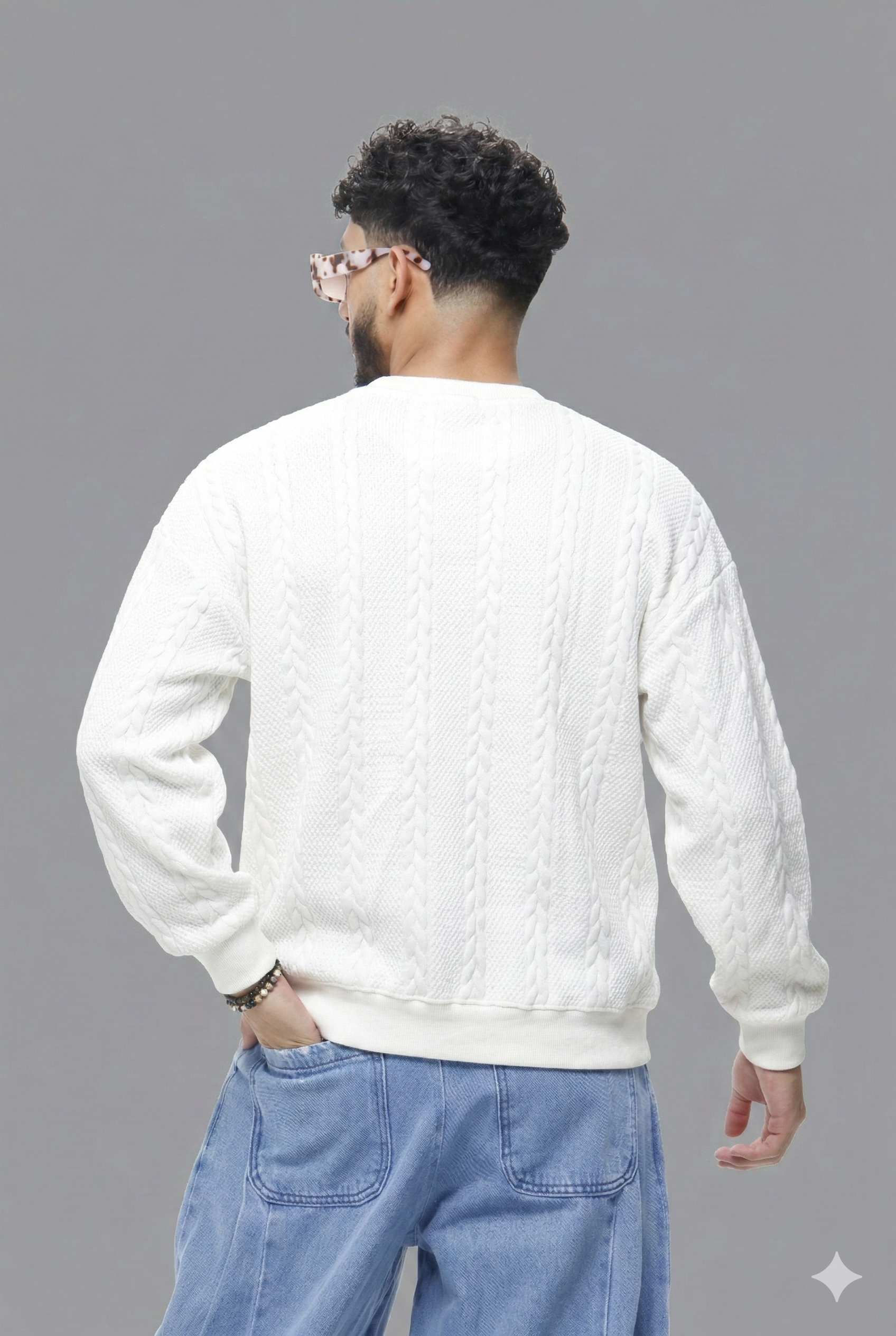 Buzo Blanco Texturizado "Varsity C"