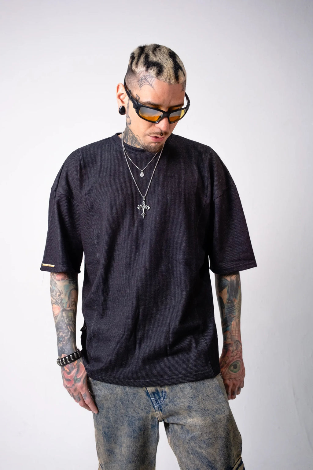 Camiseta Oversize Negra Texturizada