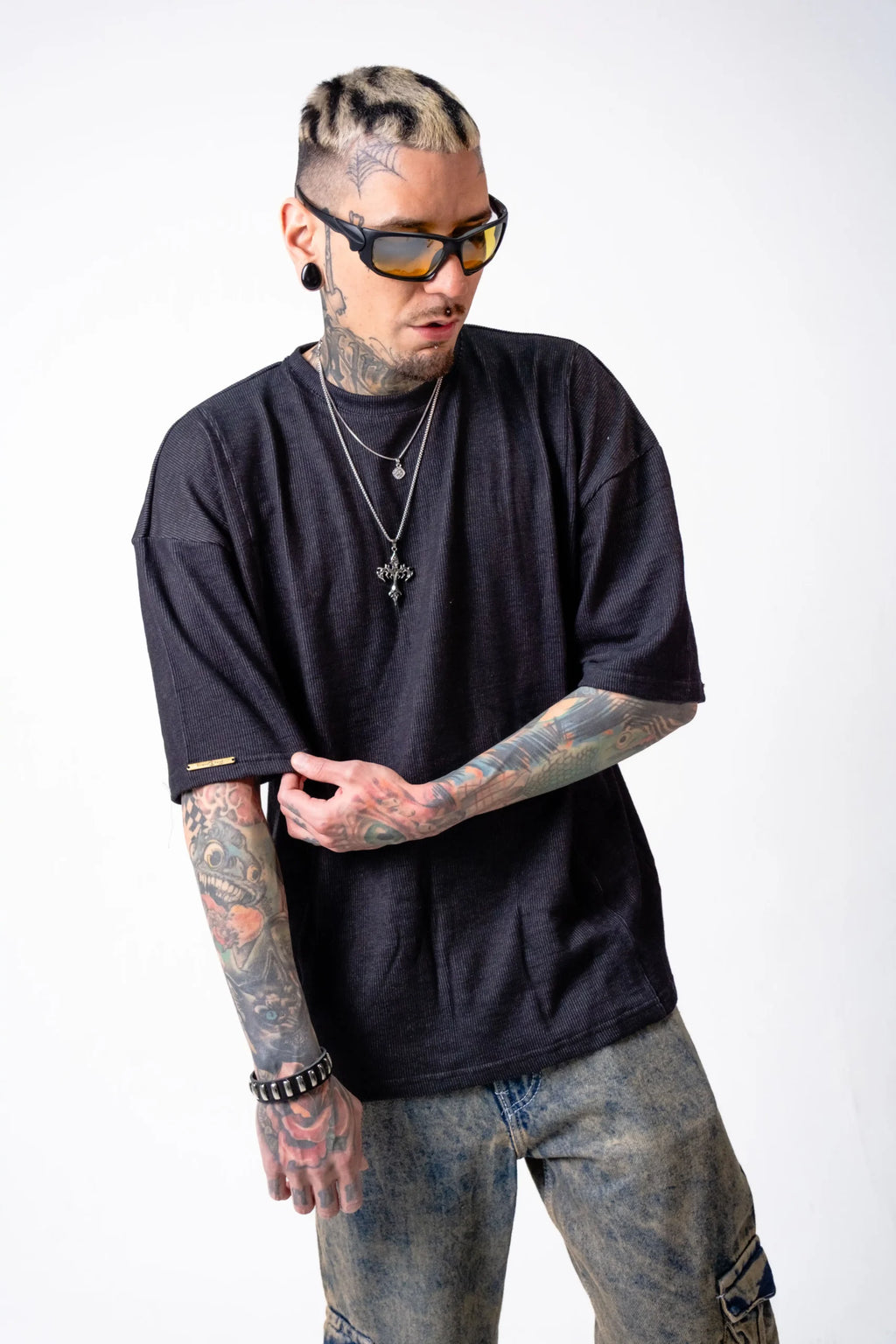 Camiseta Oversize Negra Texturizada