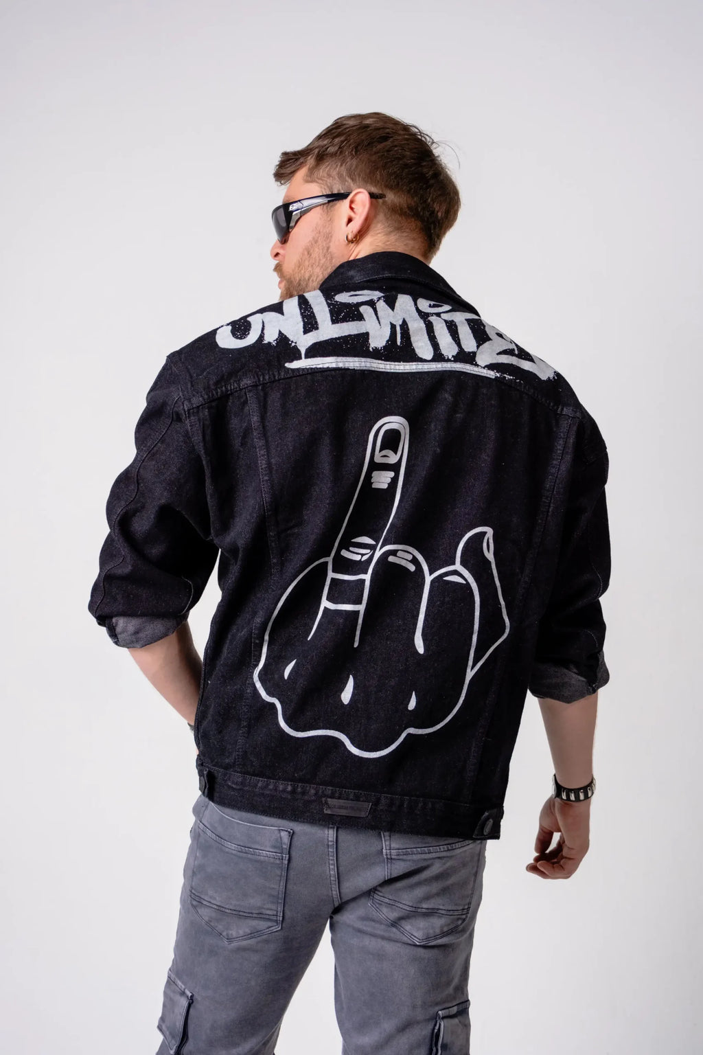 Chaqueta Oversize Denim Negra “Unlimited” con Gráfico Backprint