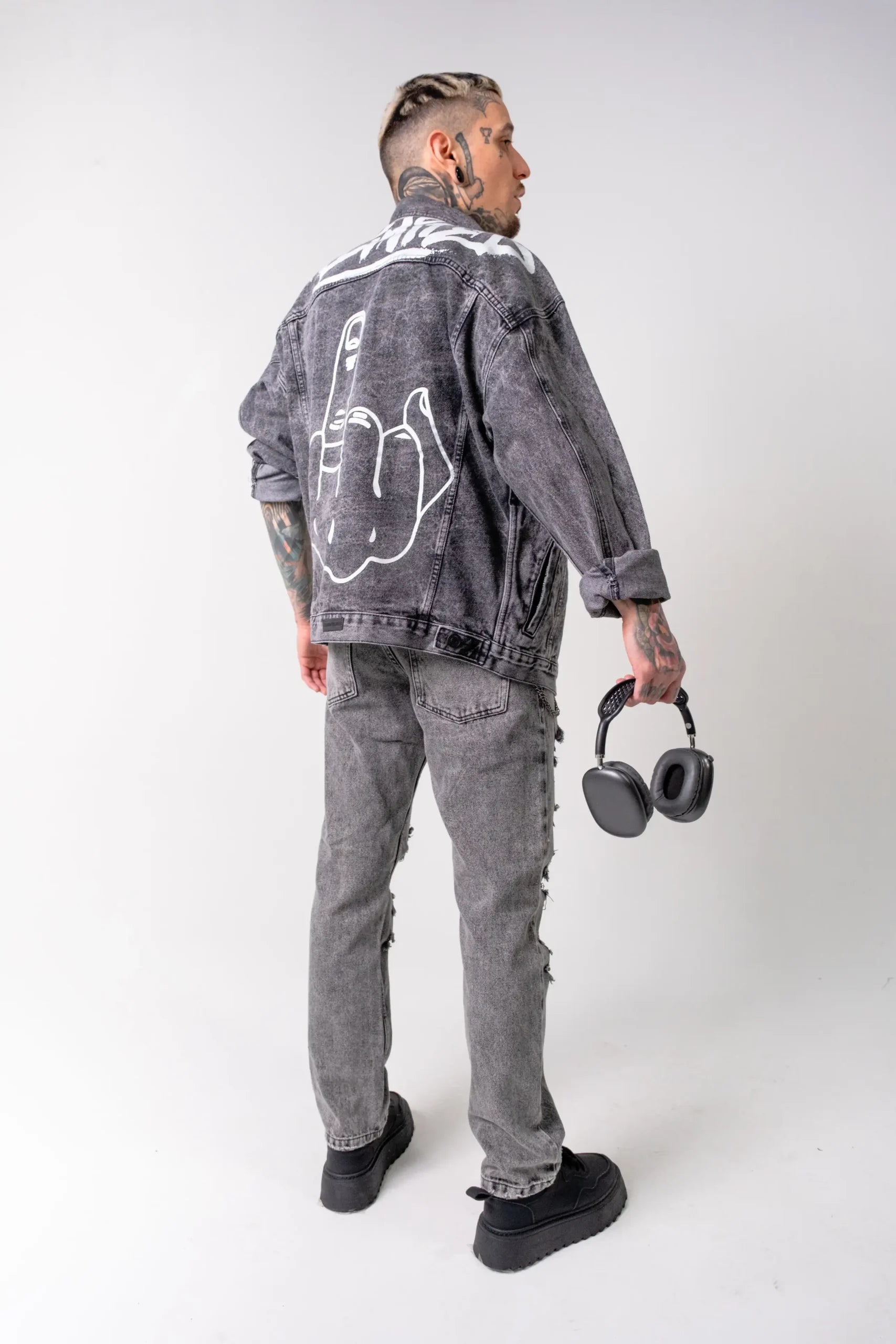 Chaqueta Oversize Denim Gris “Unlimited” con Gráfico Backprint