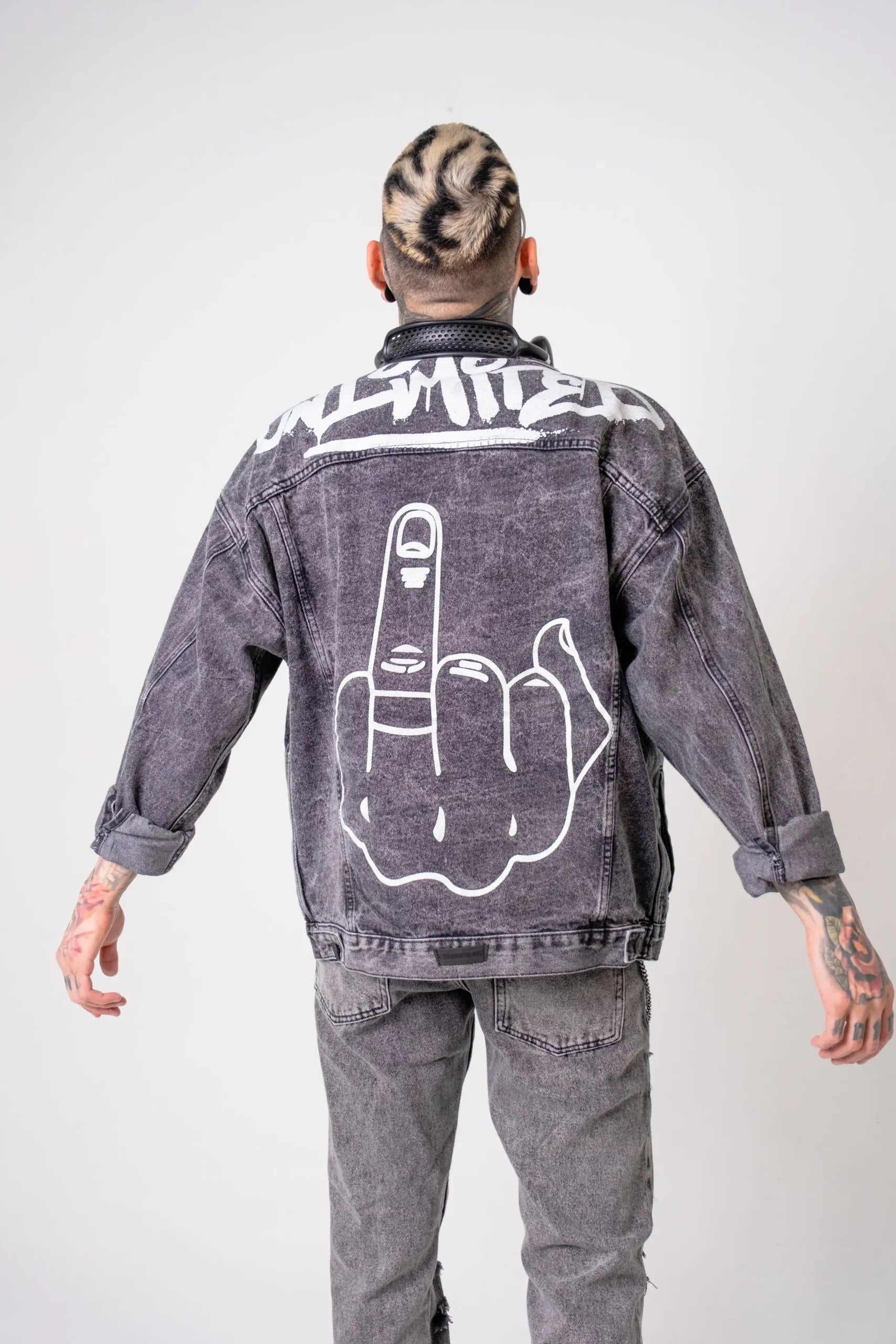 Chaqueta Oversize Denim Gris “Unlimited” con Gráfico Backprint