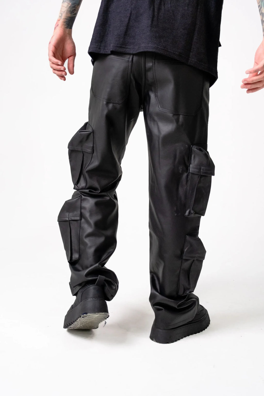 Pantalón Cargo Oversize Negro en Cuero Sintético