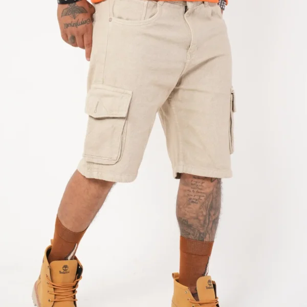 Bermuda cargo color beige para hombre
