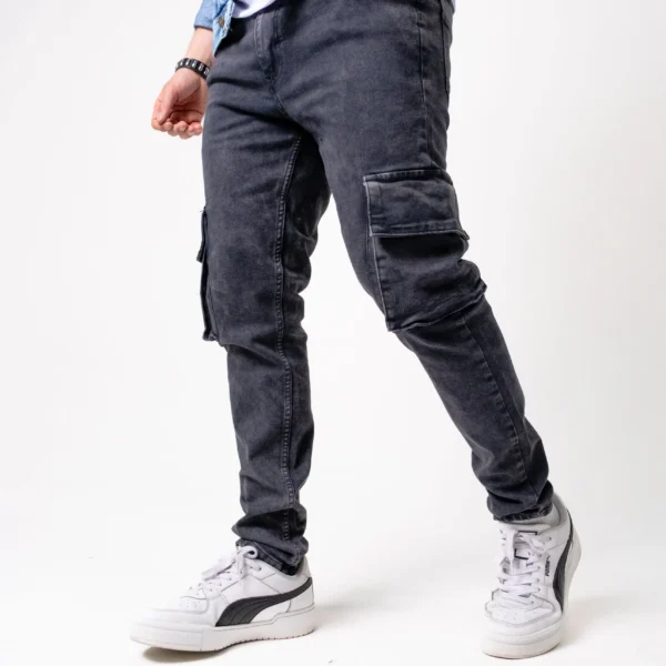 Jogger Cargo Skinny Negro Lavado