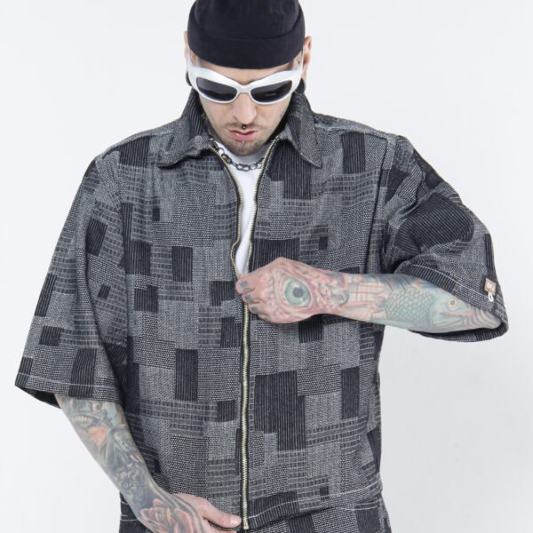 Camisa Jackard Gris "Geometric Patchwork"  Zip-Up Boxy Fit